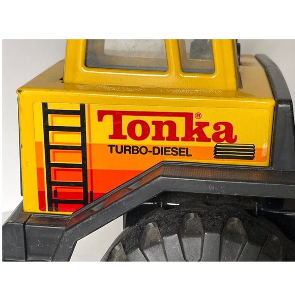 Vintage Tonka Turbo Diesel Crane Truck Clam Bucket XMB-975 Pressed Steel Toy - Picture 3 of 15